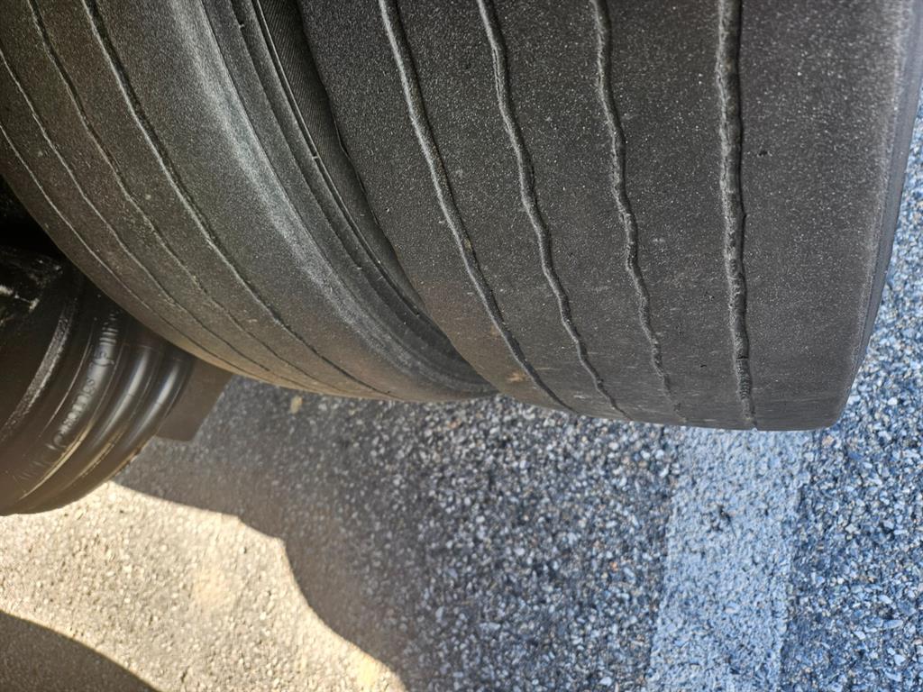 현대 메가트럭 280 카고 7.5톤 수동 5