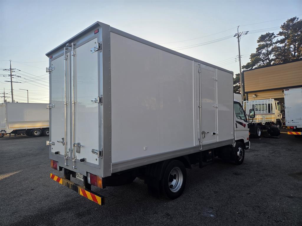 현대 마이티큐티 2.5톤 냉동탑 4