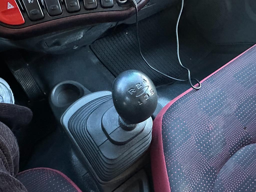 현대 마이티큐티 2.5톤 냉동탑 9