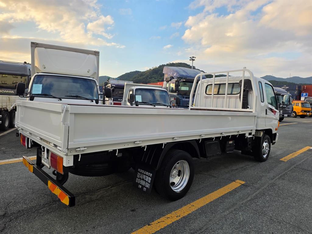 현대 이마이티 2.5톤 카고 장축 11