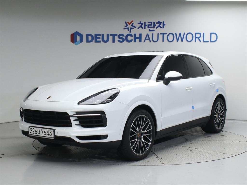 카이엔(PO536) 3.0 2020년식