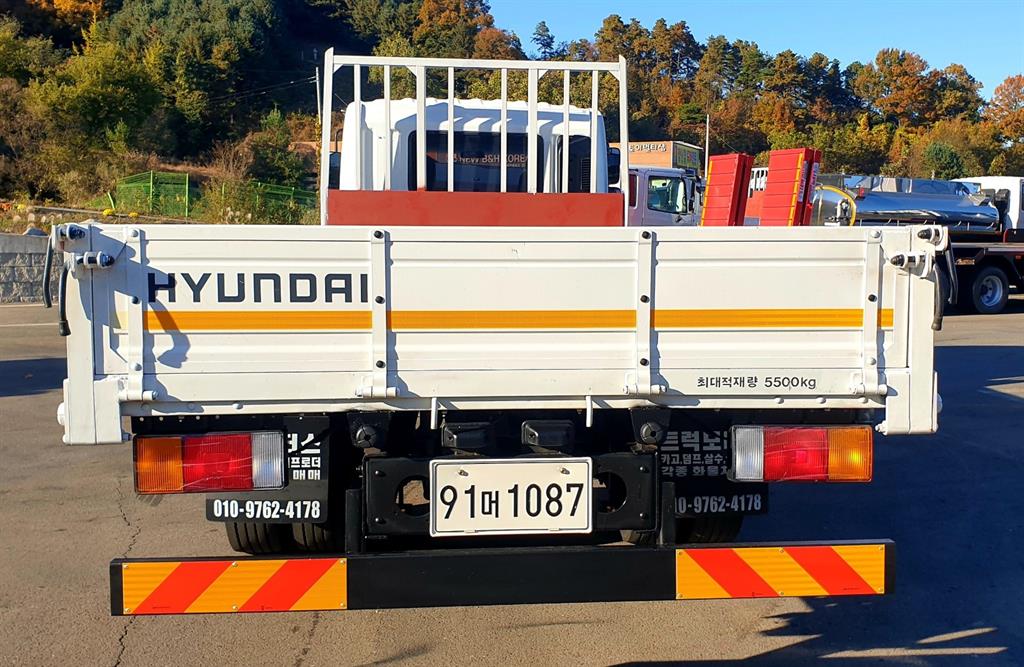 현대 메가트럭 260 단바리 카고 5톤 수동 3