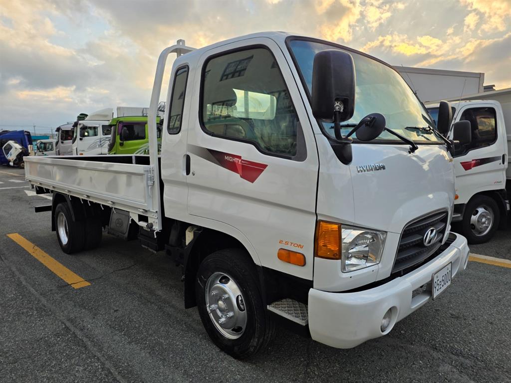 현대 이마이티 2.5톤 카고 장축 1