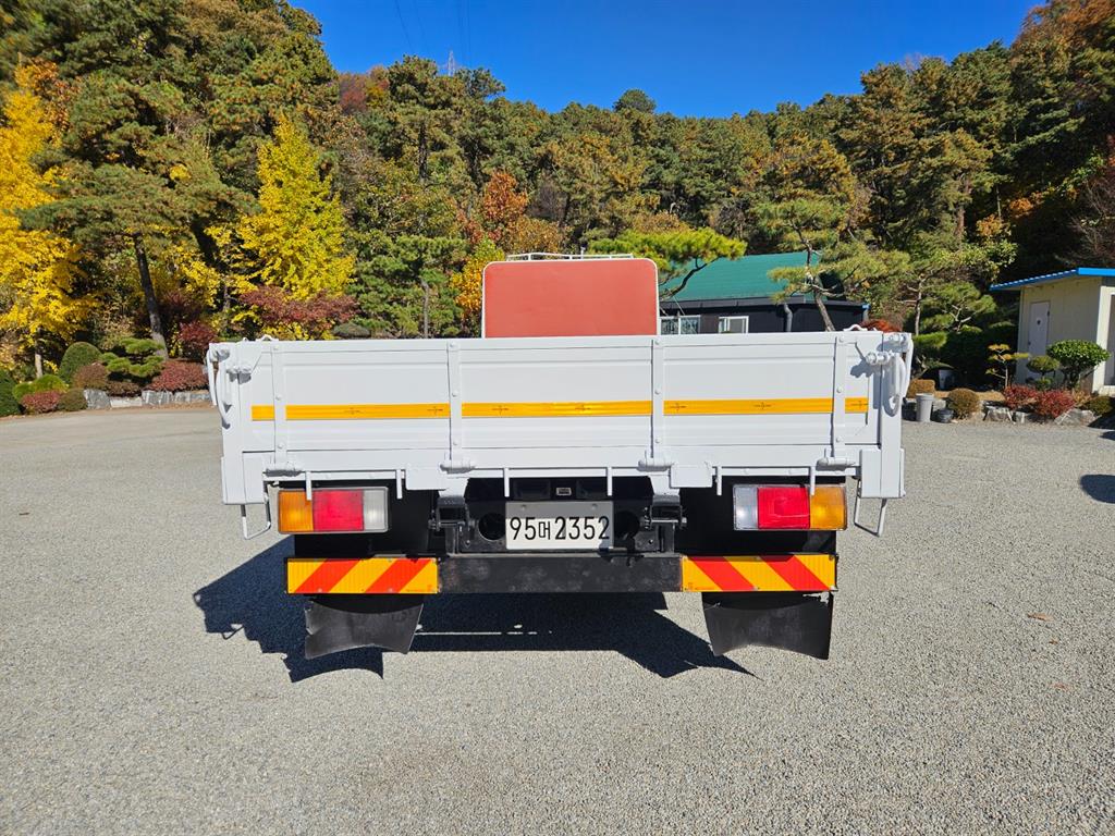 현대 메가트럭 카고 4.5톤 수동 7