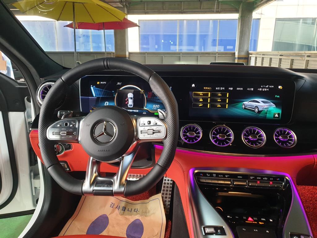 Mercedes-Benz AMG GT 4 Duo 43 4MATIC+ 7