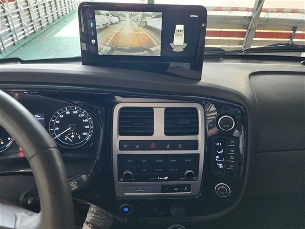 현대 포터2 1톤 카고 LPG 9