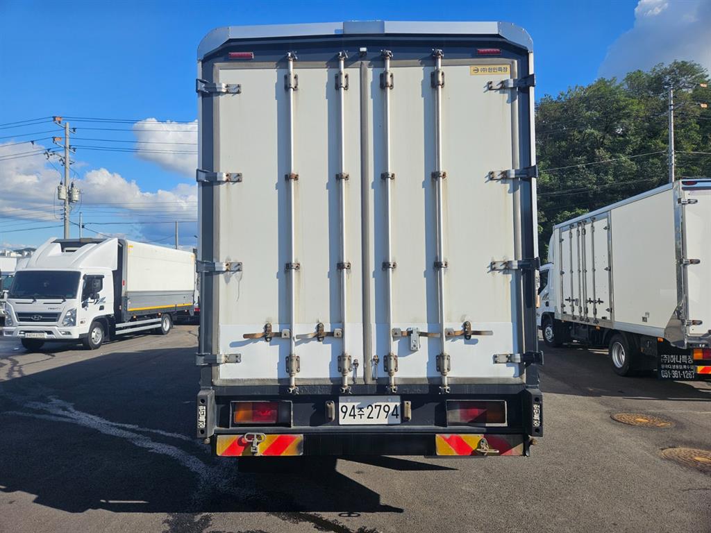 현대 메가트럭 단바리 윙바디 4.5톤 수동 1