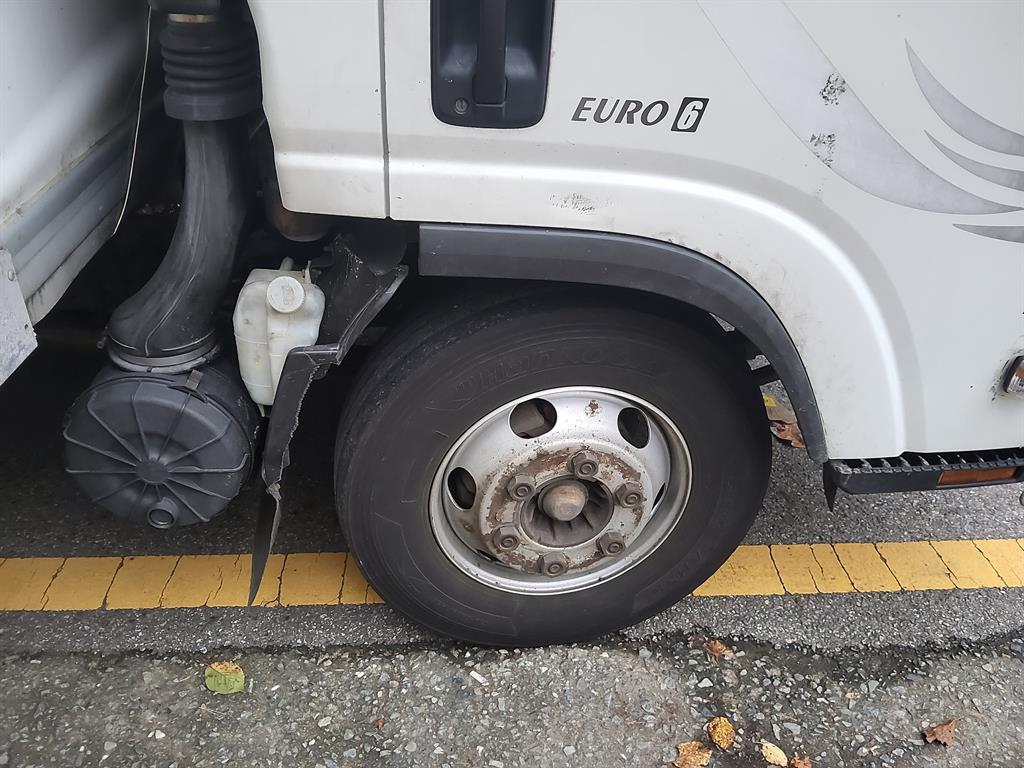 이스즈 엘프 3.5톤 냉동탑 7