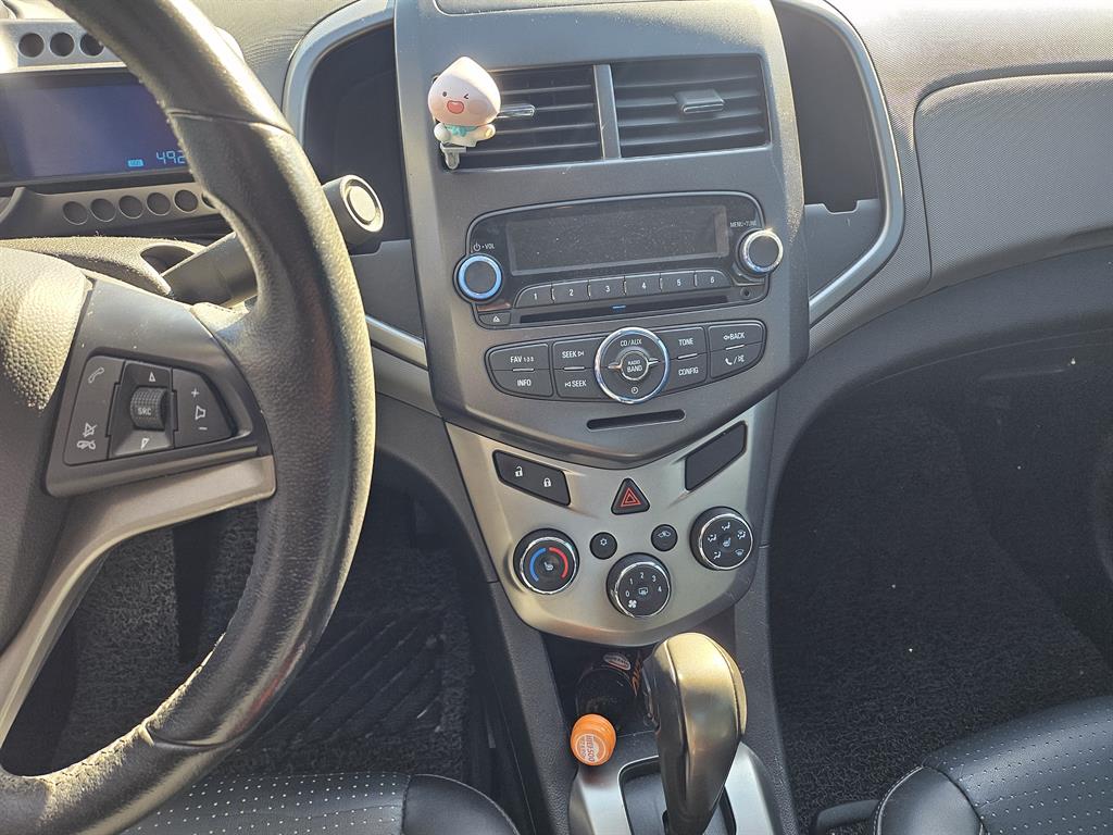 Chevrolet Aveo 1.4 Turbo L STAR 9