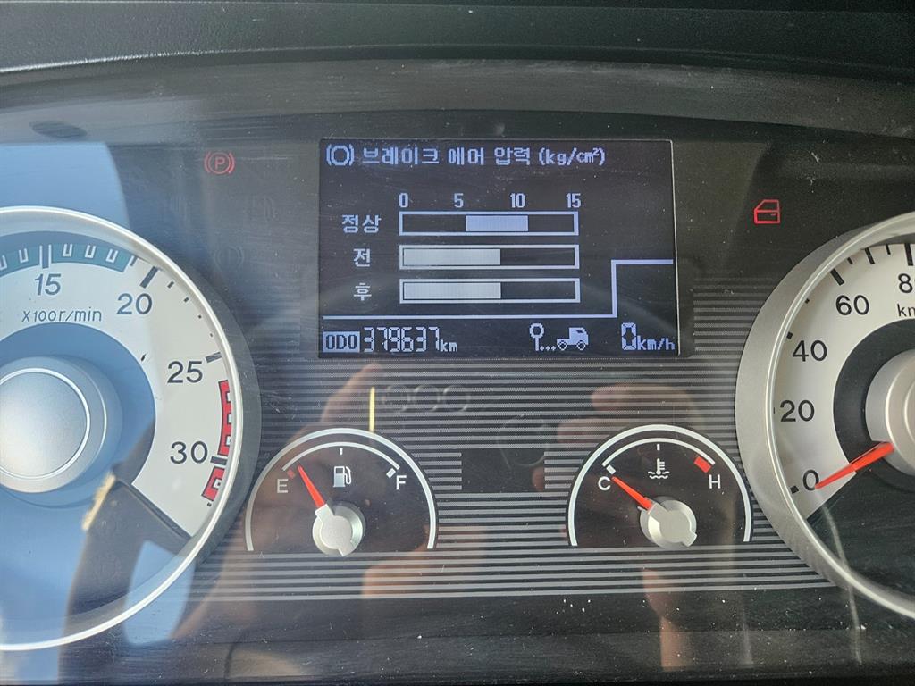 현대 메가트럭 단바리 윙바디 4.5톤 수동 15