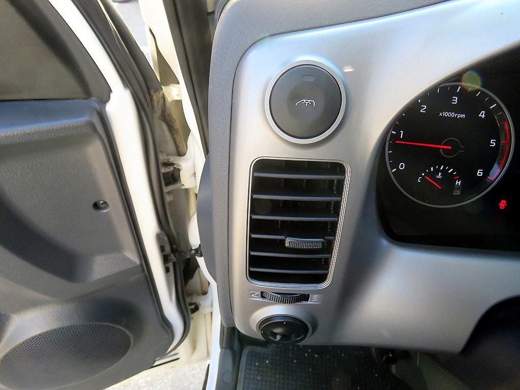 기아 봉고3 1톤 윙바디 11