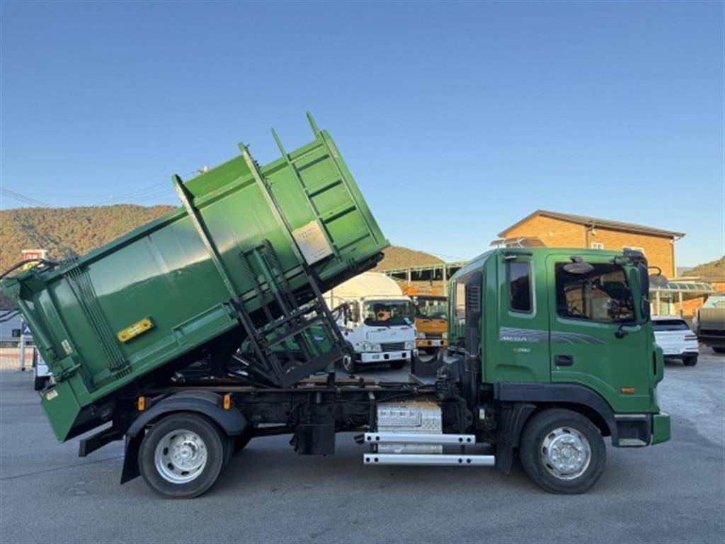 현대 음식물차 메가트럭 5톤 9