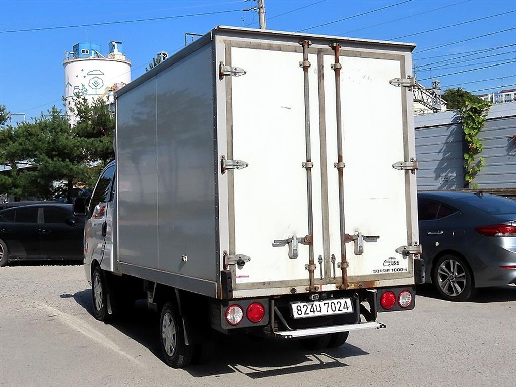 기아 봉고3 1톤 표준탑 2