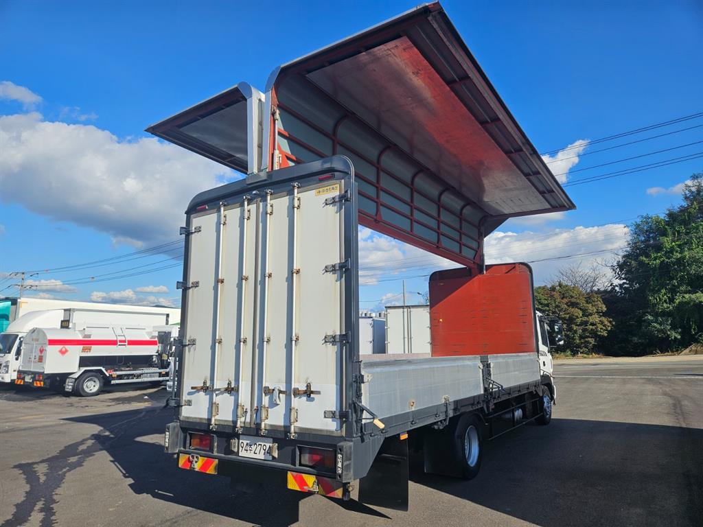 현대 메가트럭 단바리 윙바디 4.5톤 수동 8