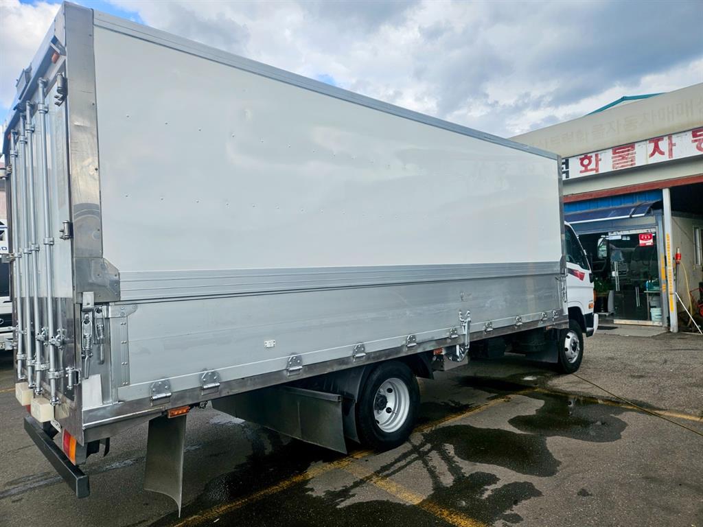 현대 이마이티 2.4톤 윙바디 일반캡 3