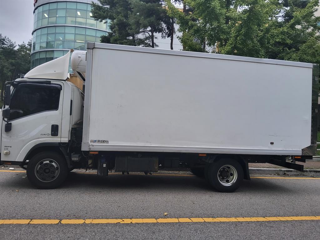 이스즈 엘프 3.5톤 냉동탑 6