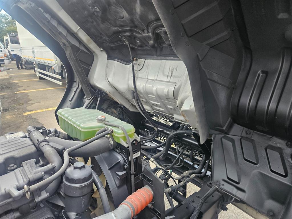 현대 이마이티 2.4톤 윙바디 일반캡 12