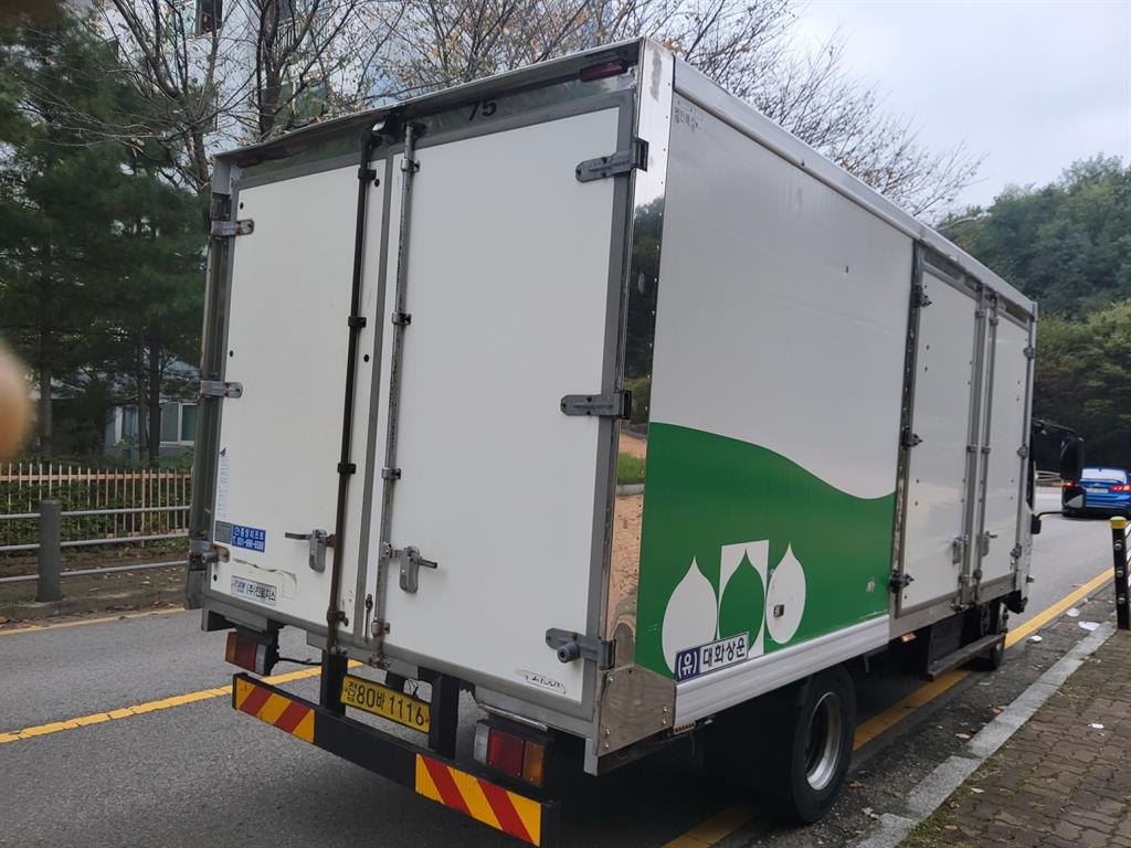 이스즈 엘프 3.5톤 냉동탑 4