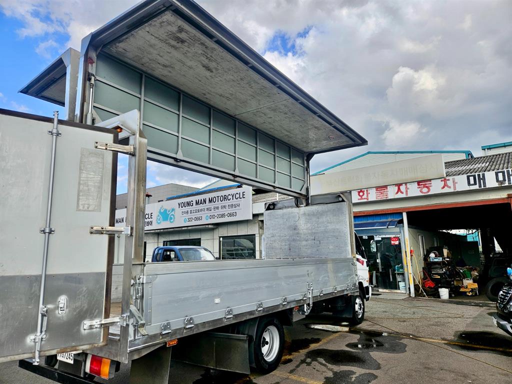 현대 이마이티 2.4톤 윙바디 일반캡 7