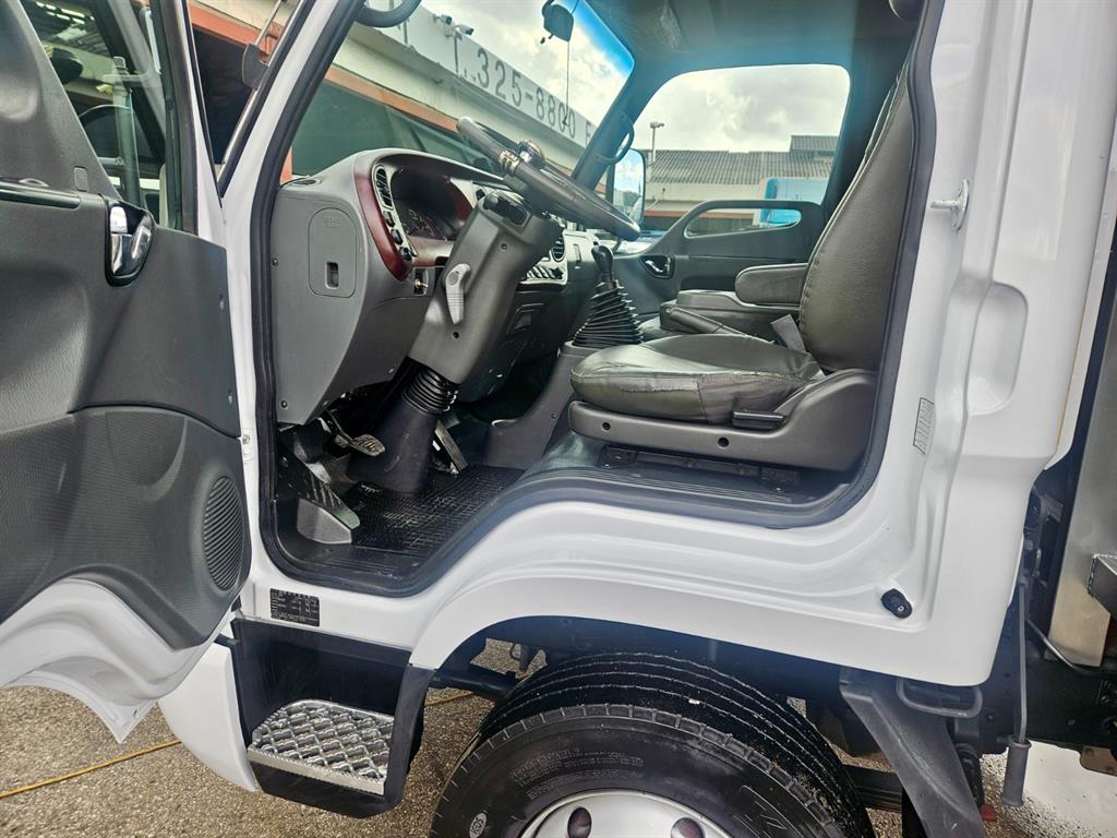 현대 이마이티 2.4톤 윙바디 일반캡 9