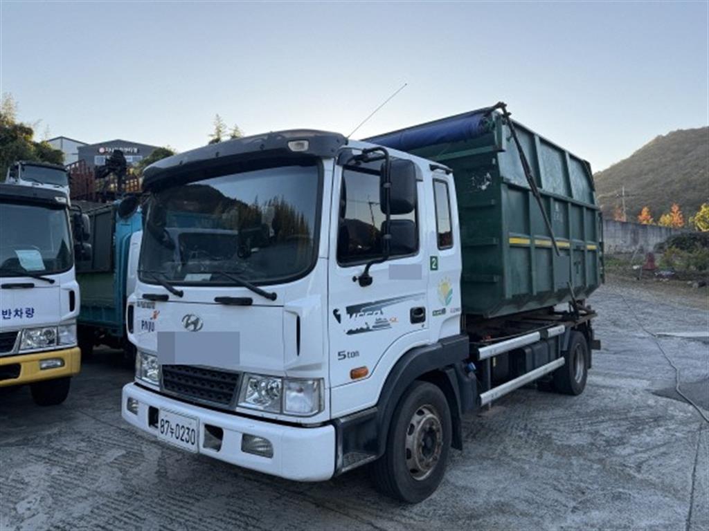 현대 메가트럭 암롤 5톤 수동 단바리 0