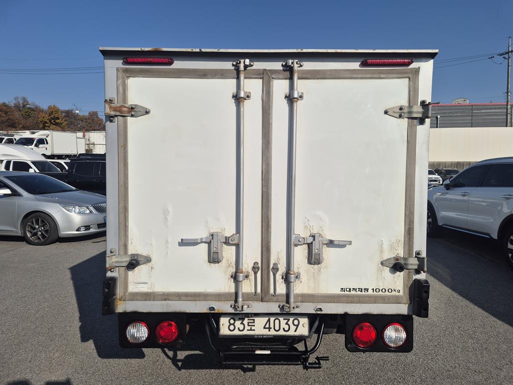 기아 봉고3 1톤 표준탑 4