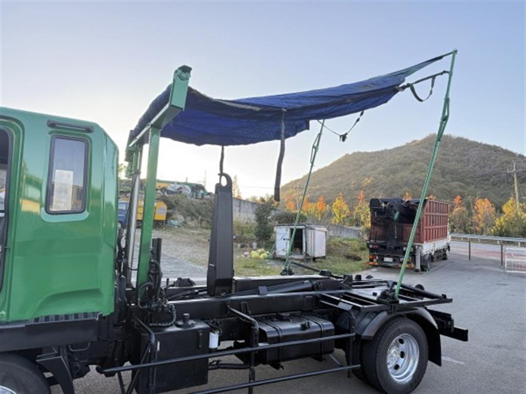 현대 메가트럭 암롤 5톤 수동 단바리 10