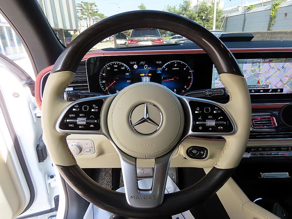 Mercedes-Benz GLS-Class GLS400d 4MATIC 9