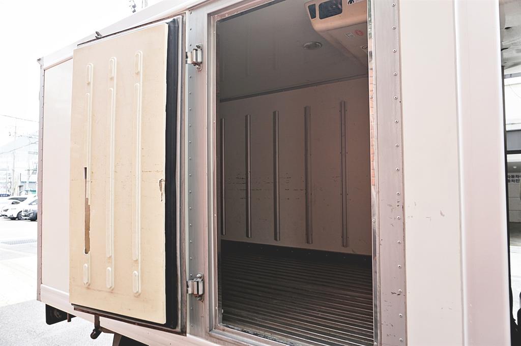 기아 봉고3 1톤 냉동탑 5