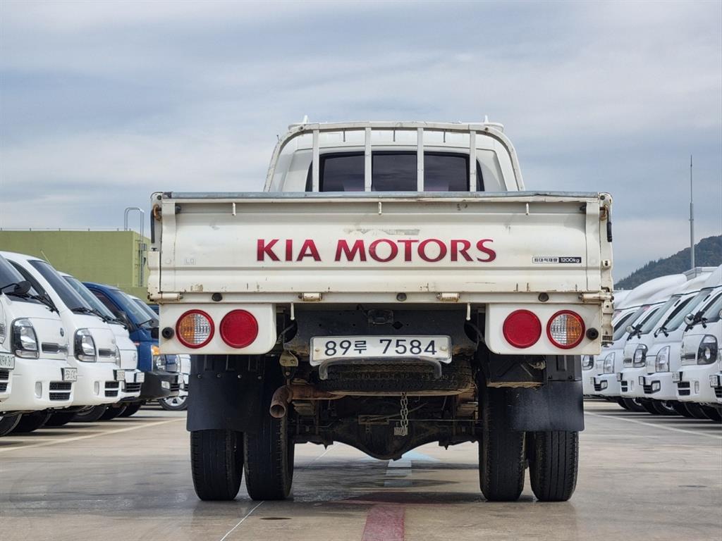 기아 봉고3 1.2톤 카고 4