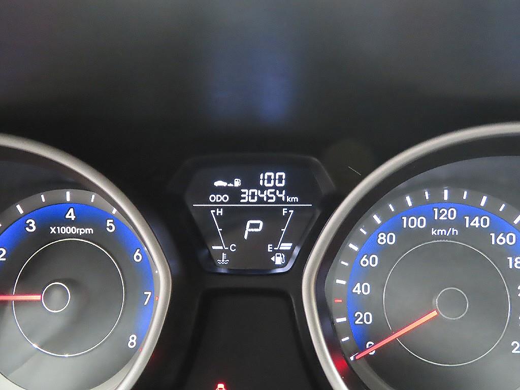 Hyundai Avante M16 GDI Style 7