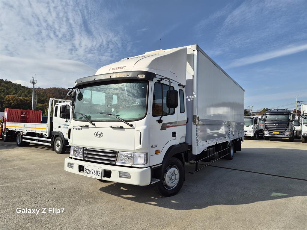 현대 메가트럭 단바리 윙바디 5톤 수동 7