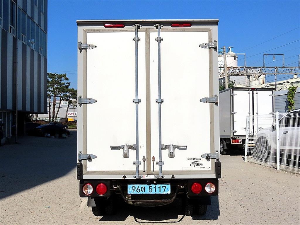 기아 봉고3 1톤 표준탑 전기 3