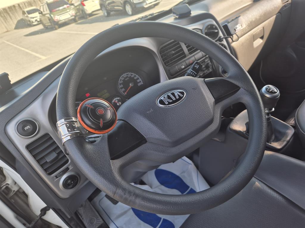 기아 봉고3 1톤 표준탑 6