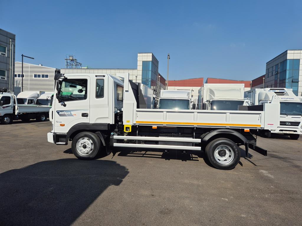 현대 메가트럭 화물덤프 5톤 2