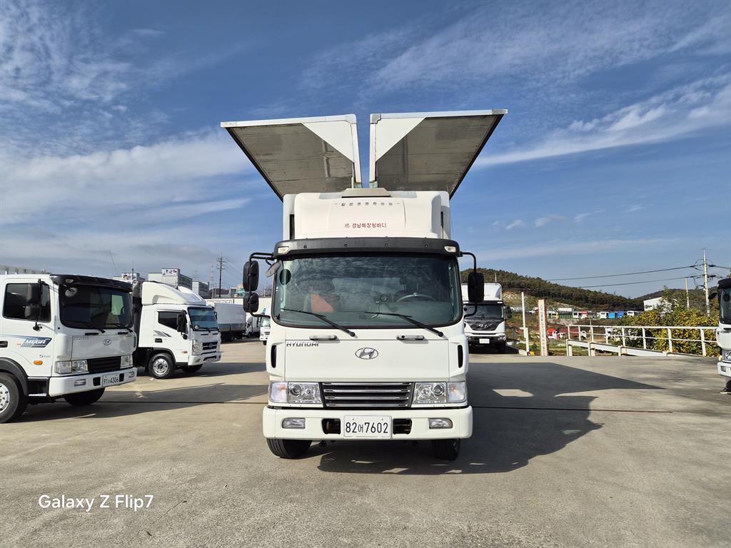 현대 메가트럭 단바리 윙바디 5톤 수동 9