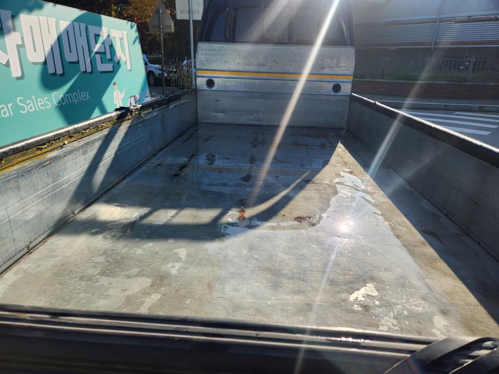 기아 봉고3 1.2톤 카고 4