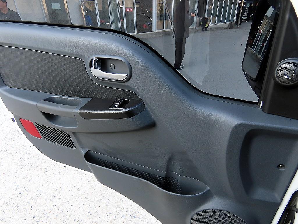 기아 봉고3 1톤 표준탑 전기 11