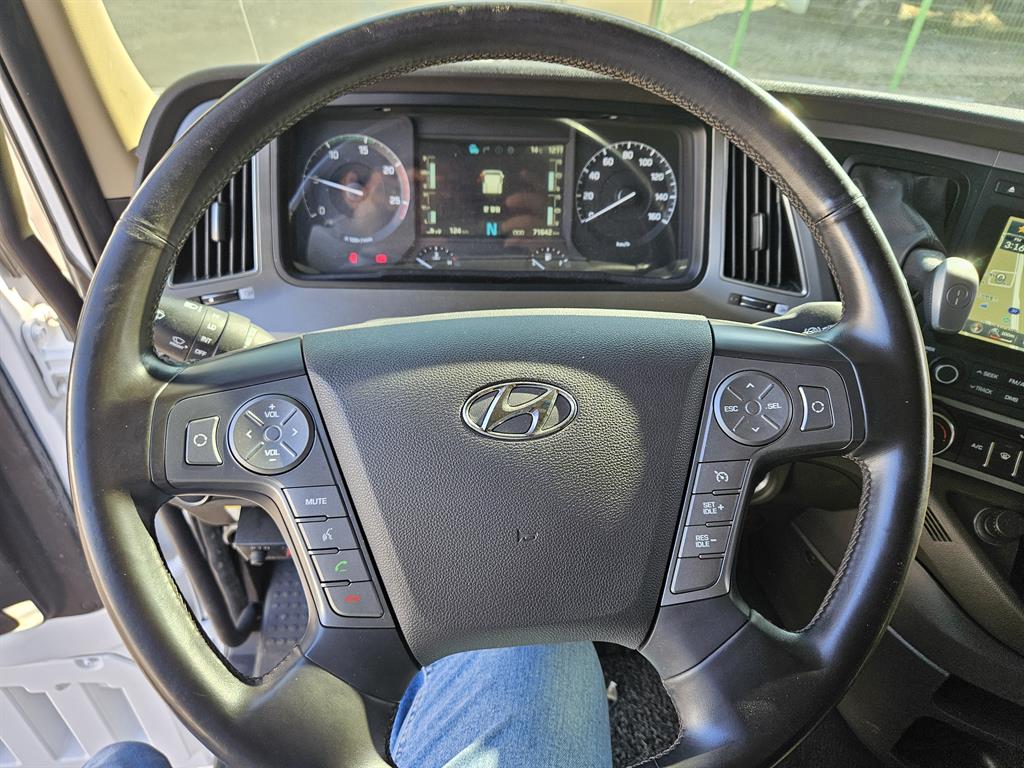 현대 엑시언트 집게차 9.5톤 수동 한국쓰리축 13