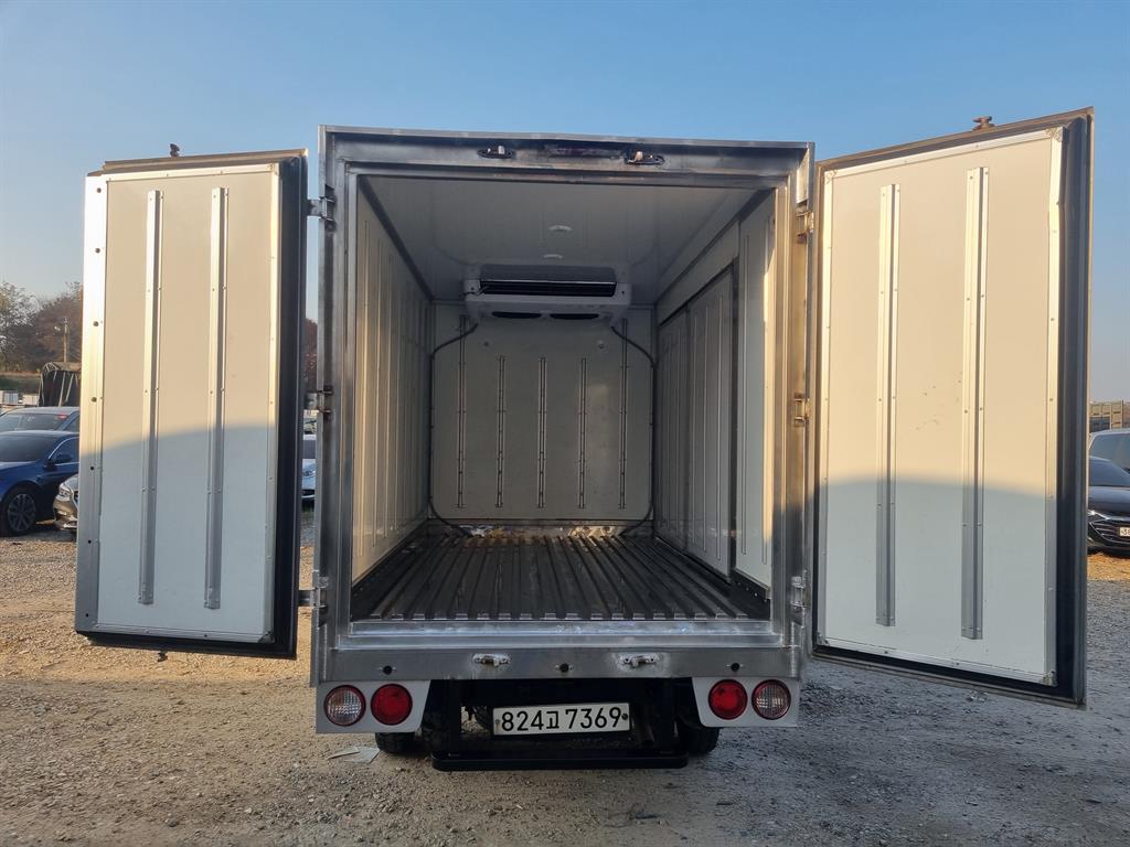 기아 봉고3 1.2톤 냉동탑 13