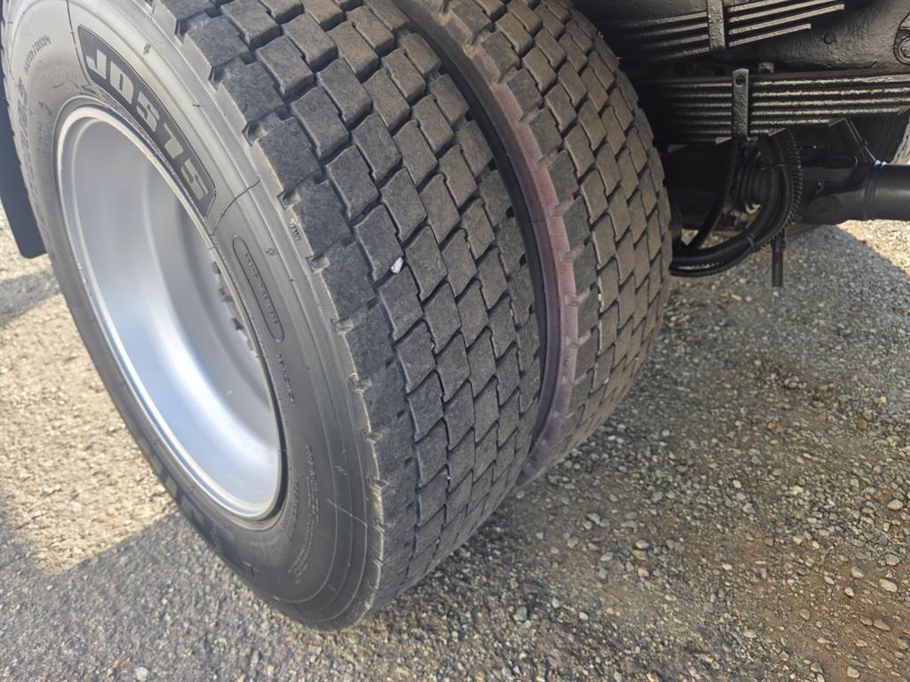 현대 메가트럭 250 단바리 카고 4.5톤 수동 10