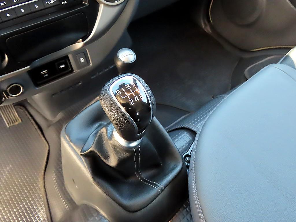 기아 봉고3 1톤 카고 LPG 10