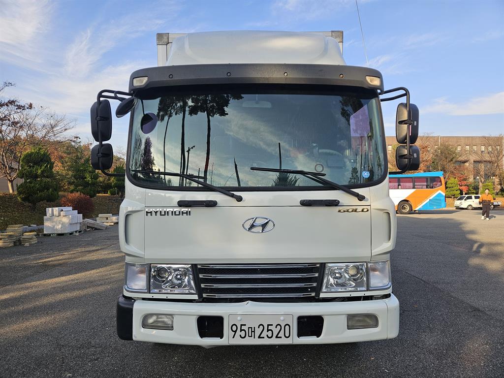 현대 메가트럭 단바리 표준탑 4.5톤 수동 2