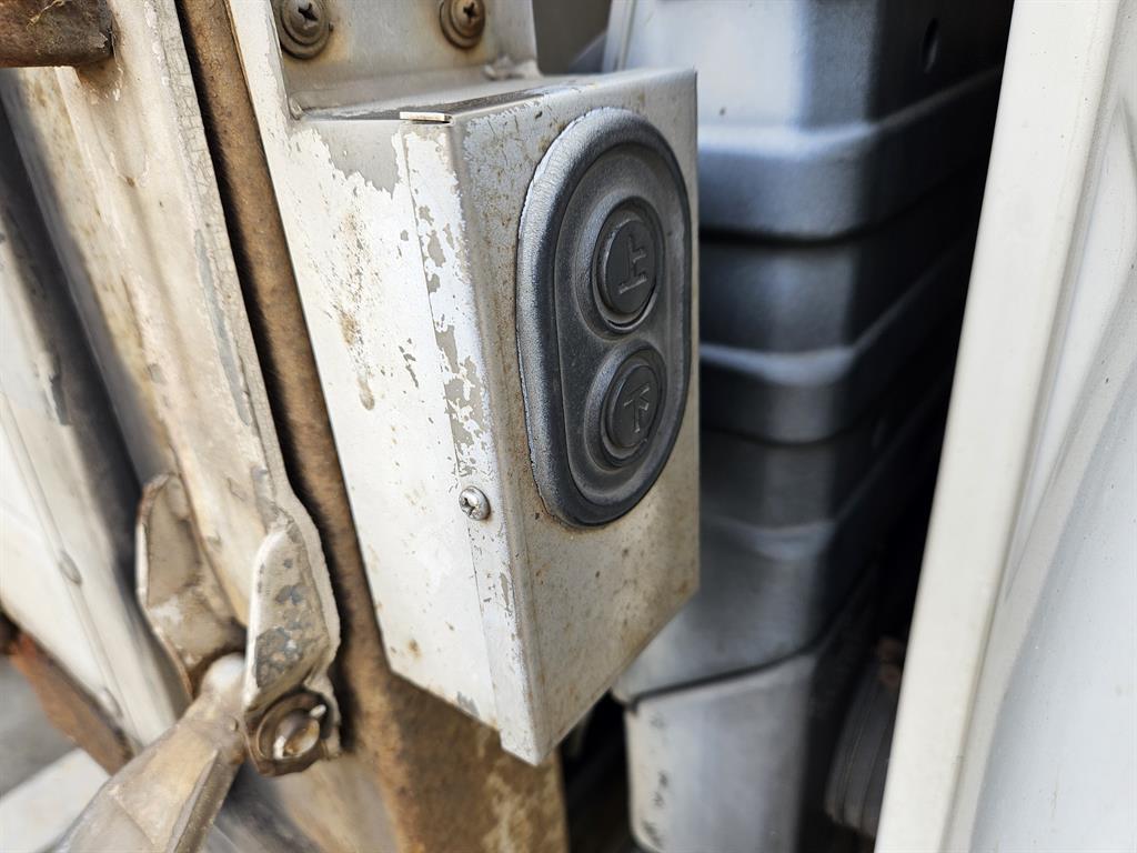 기아 봉고3 1톤 윙바디 9