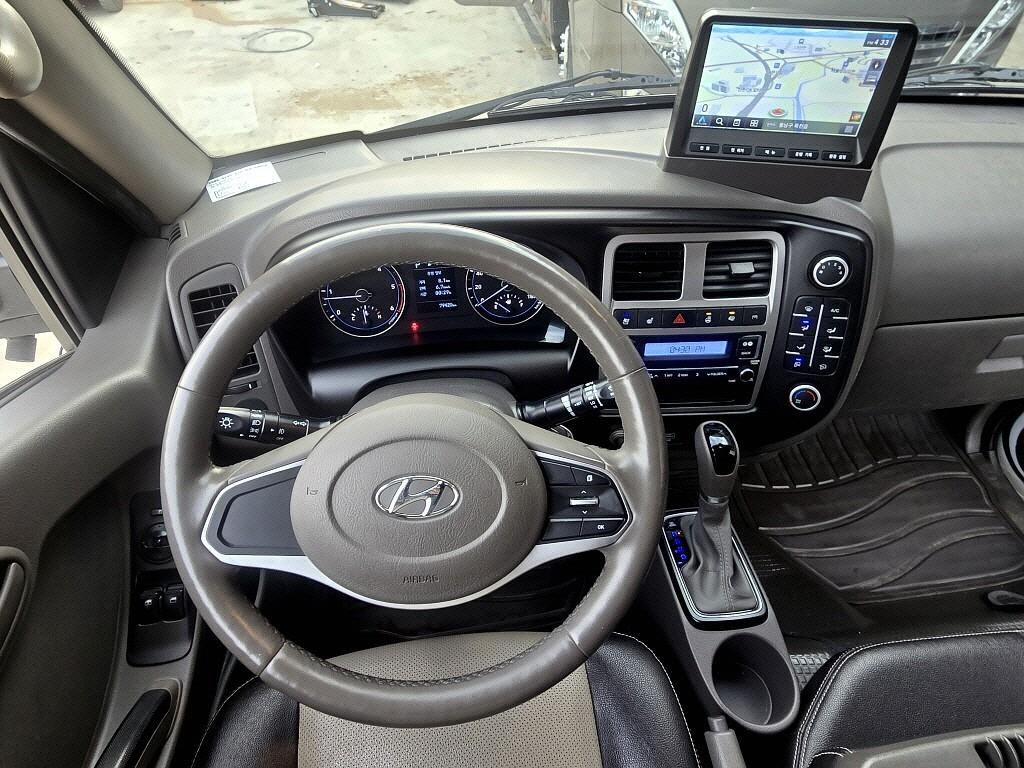 현대 포터2 캠핑트럭 7