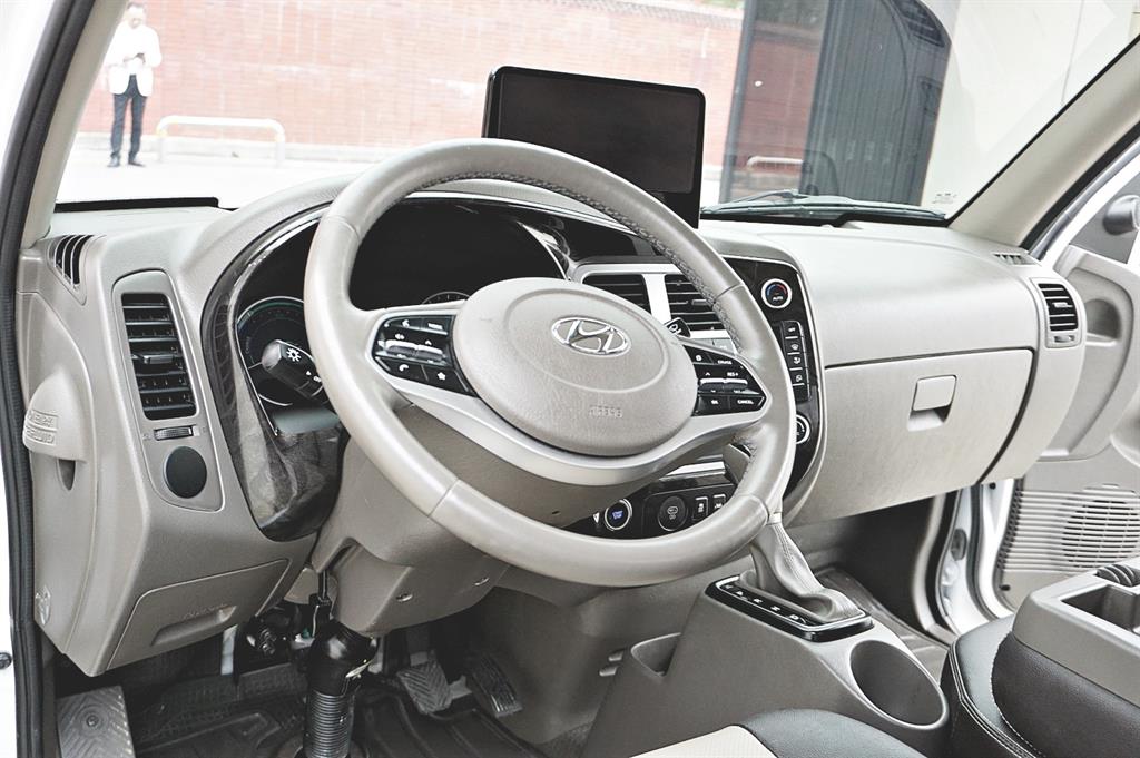 현대 포터2 1톤 카고 전기 7