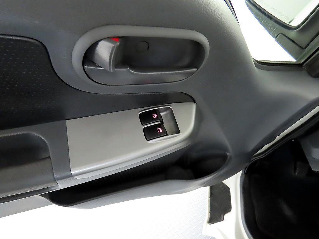 기아 봉고3 1톤 냉동탑 LPG 9