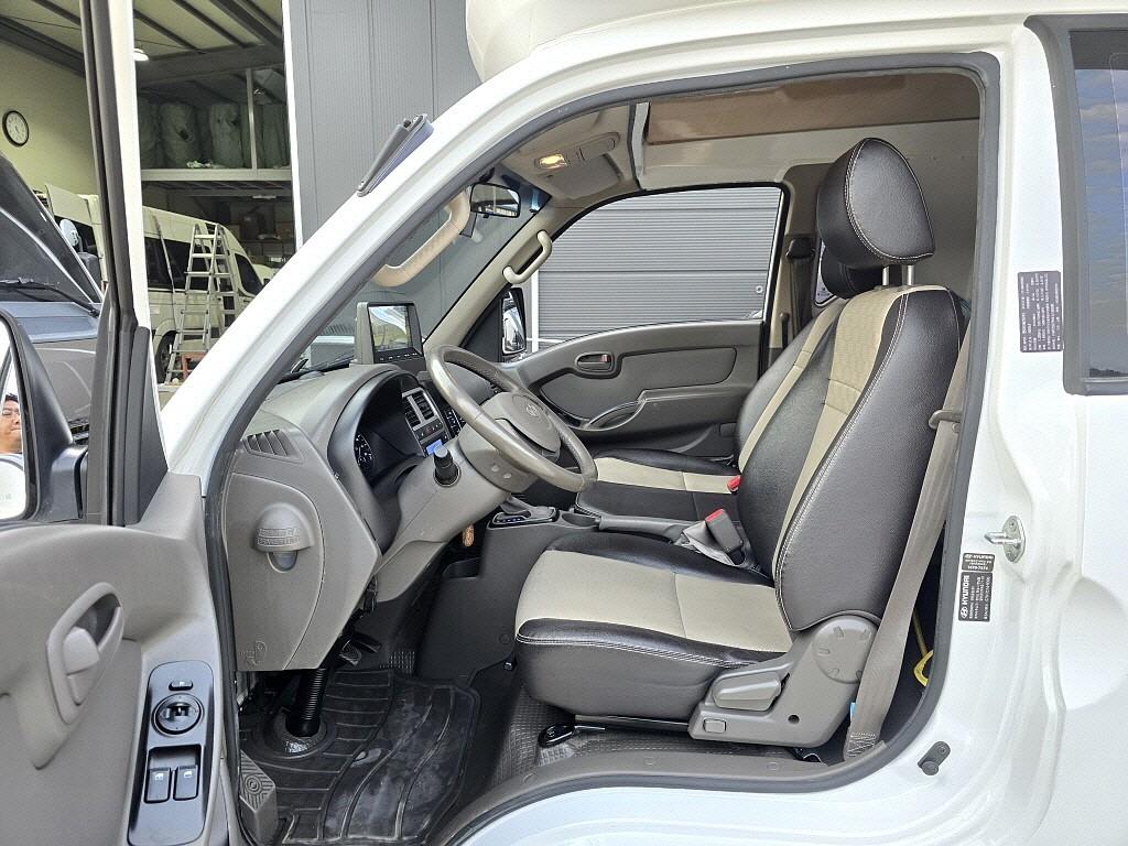 현대 포터2 캠핑트럭 6