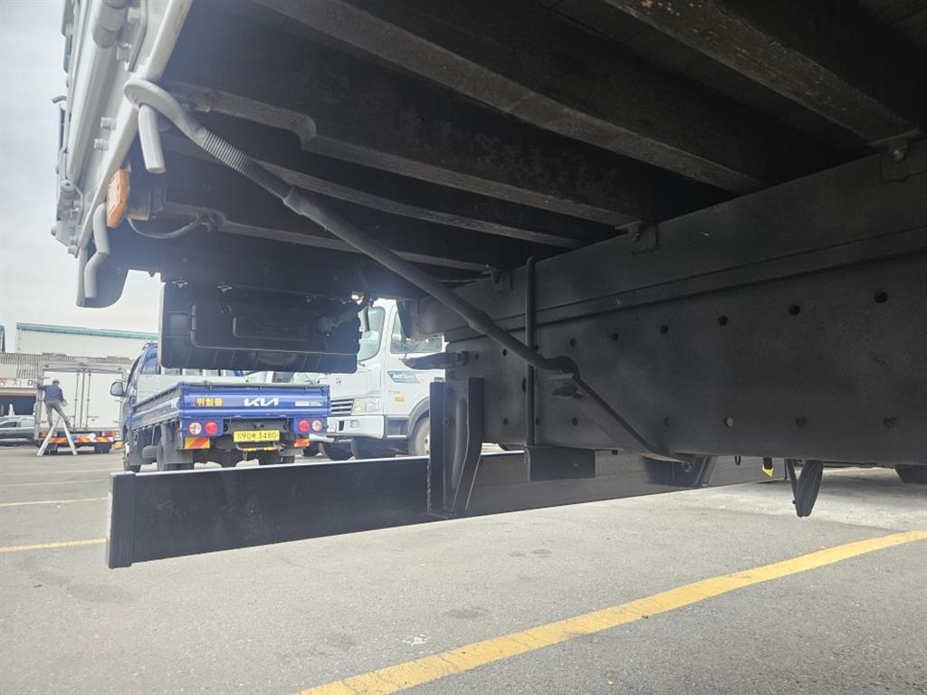 현대 메가트럭 카고 7.5톤 수동 8