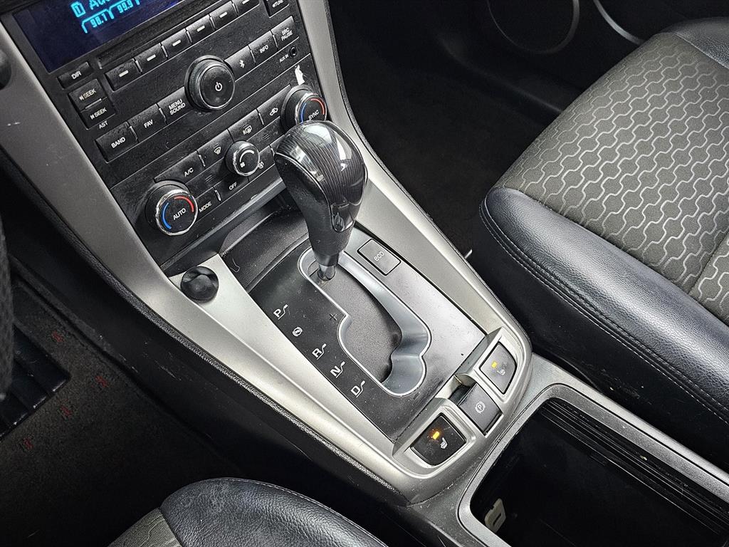 Chevrolet Captiva 2.0 2WD LT Premium 8